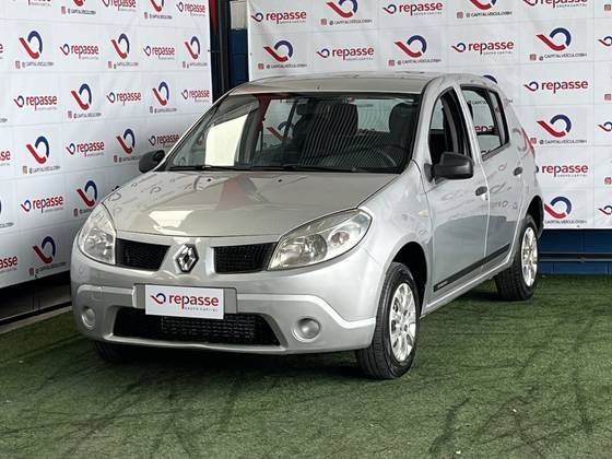 RENAULT SANDERO 1.0 AUTHENTIQUE 16V FLEX 4P MANUAL RENAULT SANDERO 1.0 AUTHENTIQUE 16V FLEX 4P MANUAL